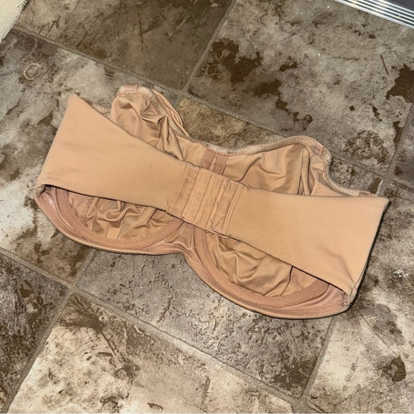 Women’s Delimira Brand Nude Strapless Soft Comfy Bandeau Bra size 34E - Picture 6 of 14